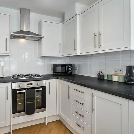 Derthorn House In Perfect For Your Stay! *